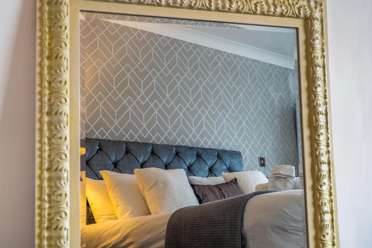 King Room with Lake View